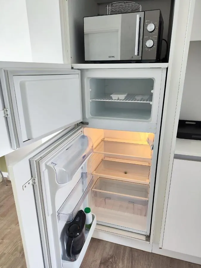 Gezellig Appartement Op Het Bruisende Zuid. Antwerp 0*,