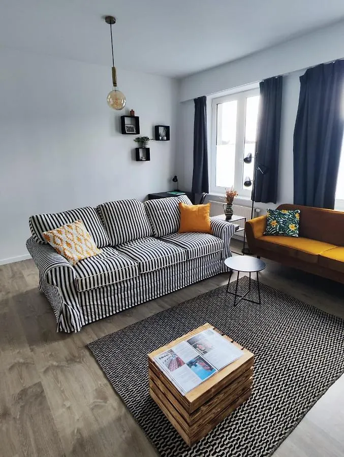 Gezellig Appartement Op Het Bruisende Zuid. Antwerp Belgium